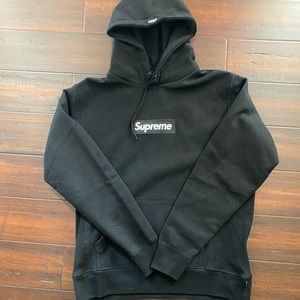 Size Small Black Supreme Box Logo Hoodie